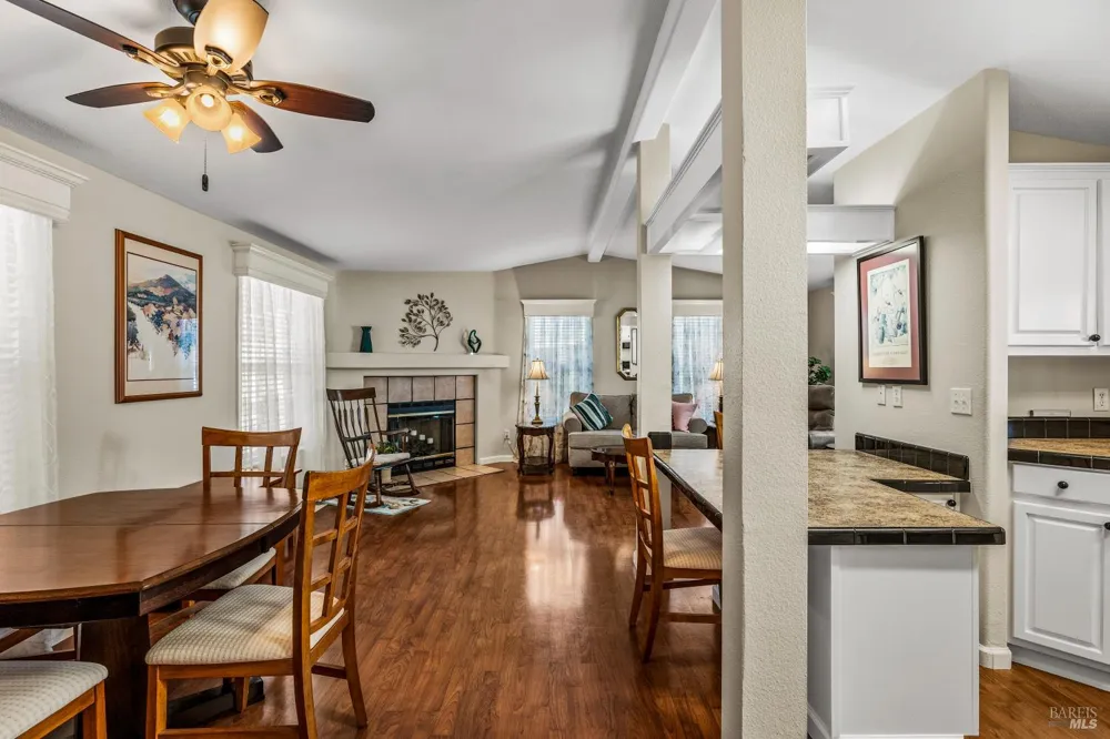 415 Oak Drive Napa, CA 94558