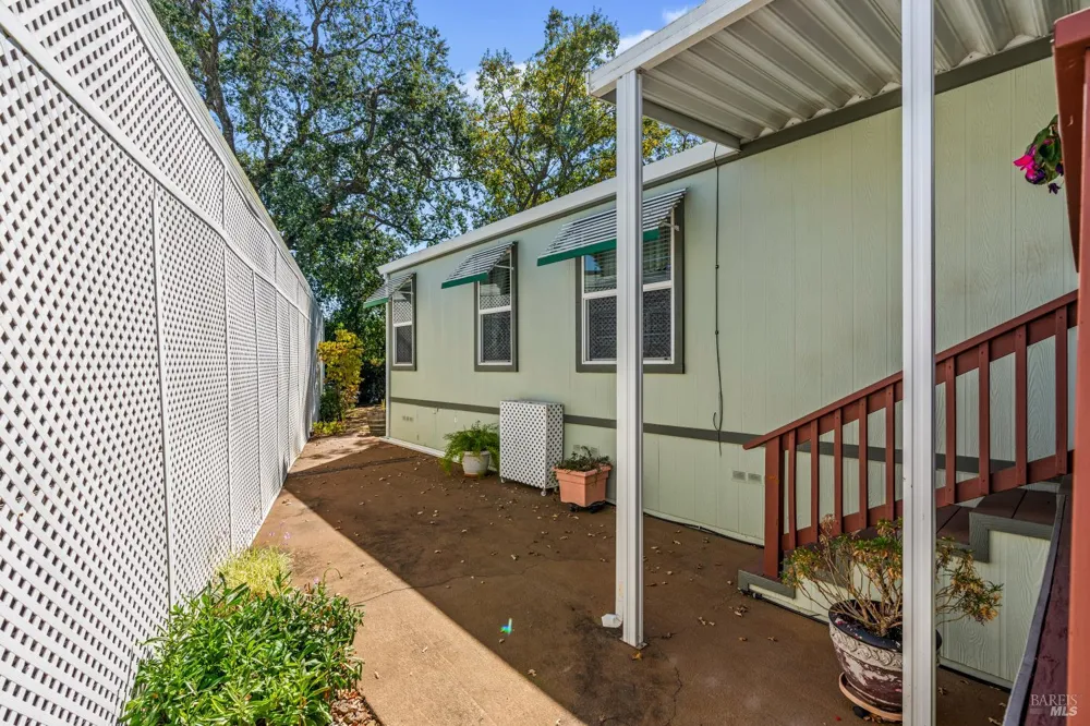 415 Oak Drive Napa, CA 94558