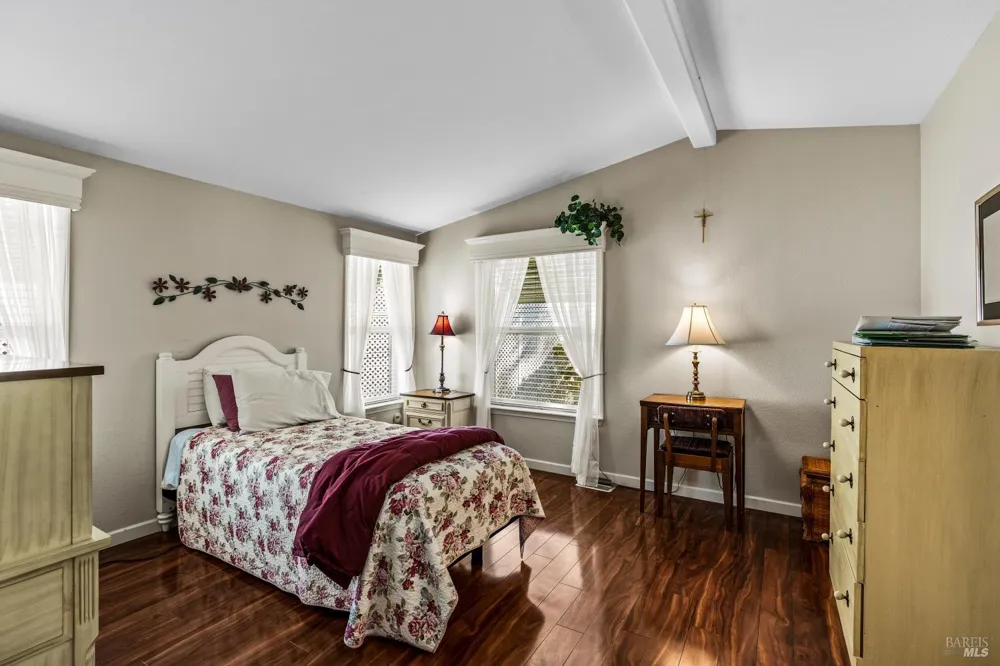 415 Oak Drive Napa, CA 94558