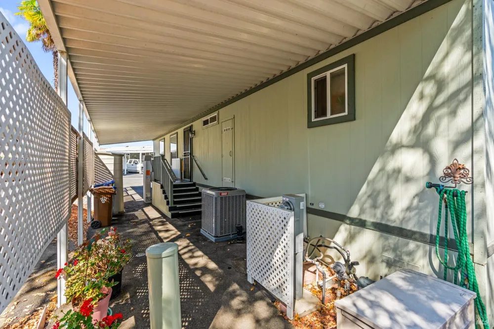 415 Oak Drive Napa, CA 94558