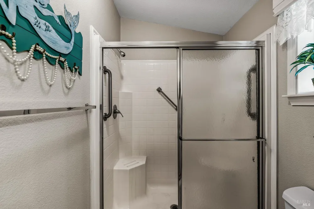 415 Oak Drive Napa, CA 94558
