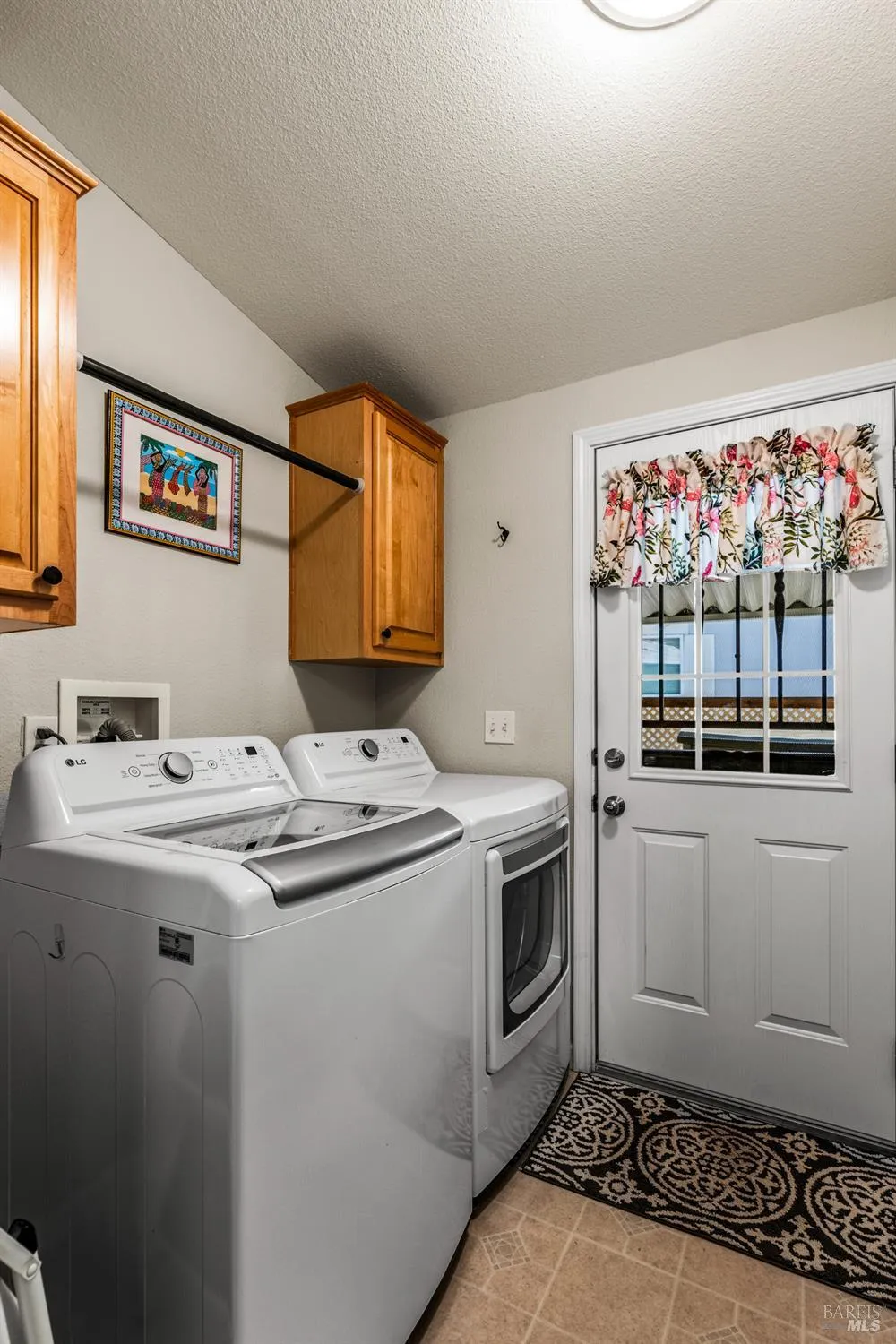 415 Oak Drive Napa, CA 94558