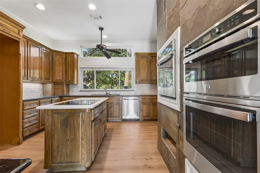 1155 Point Vista Road Hickory Creek, TX 75065