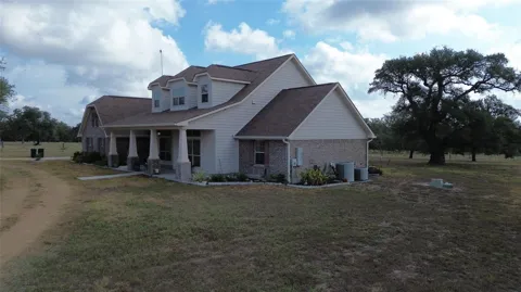 1684 Zengerle Rd