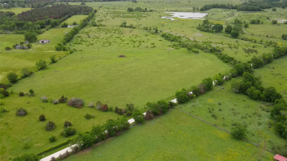 6348 County Road 122 Iola, TX 77861