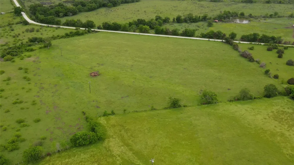 6348 County Road 122 Iola, TX 77861