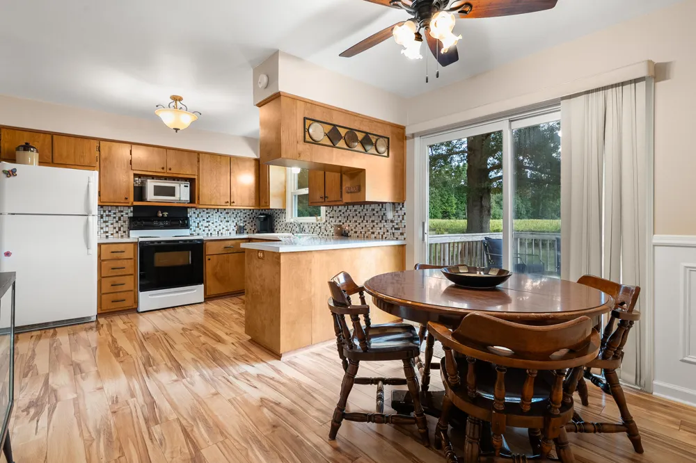 10541 S Sprinkle Road Vicksburg, MI 49097
