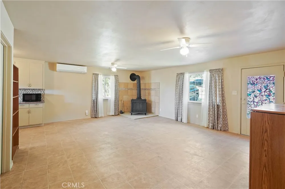 2705 Oakhurst Clearlake, CA 95422