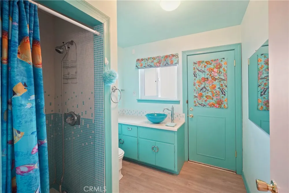 2705 Oakhurst Clearlake, CA 95422