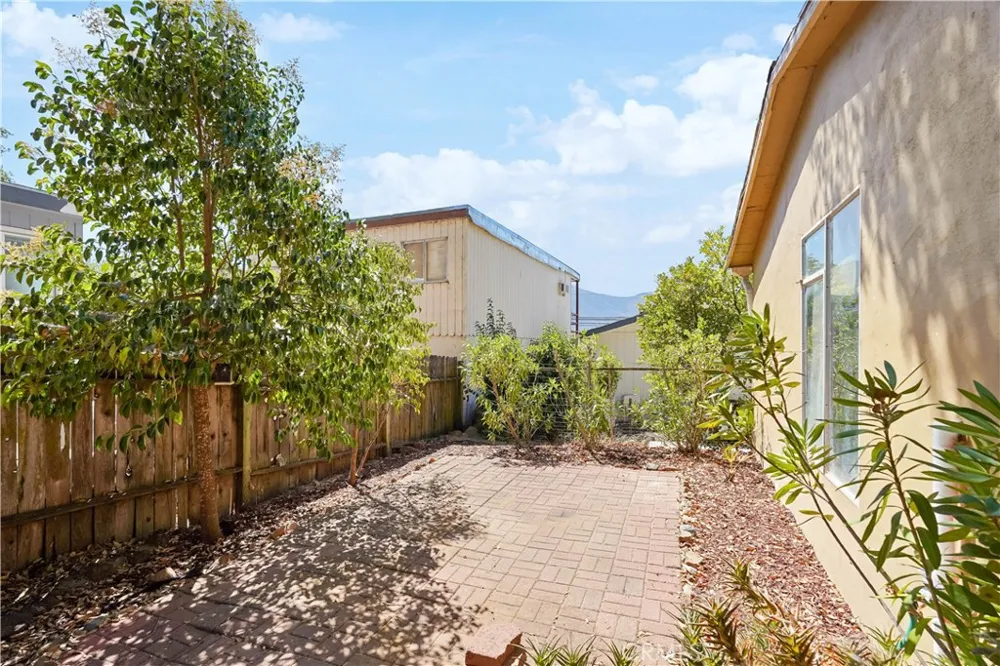 2705 Oakhurst Clearlake, CA 95422