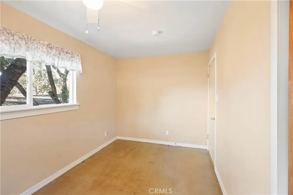 2705 Oakhurst Clearlake, CA 95422