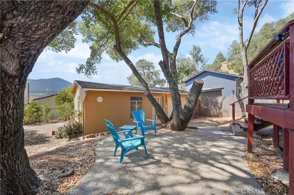2705 Oakhurst Clearlake, CA 95422
