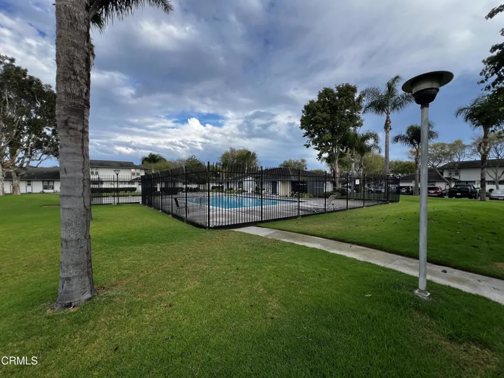 1237 Miramar Walk Oxnard, CA 93035