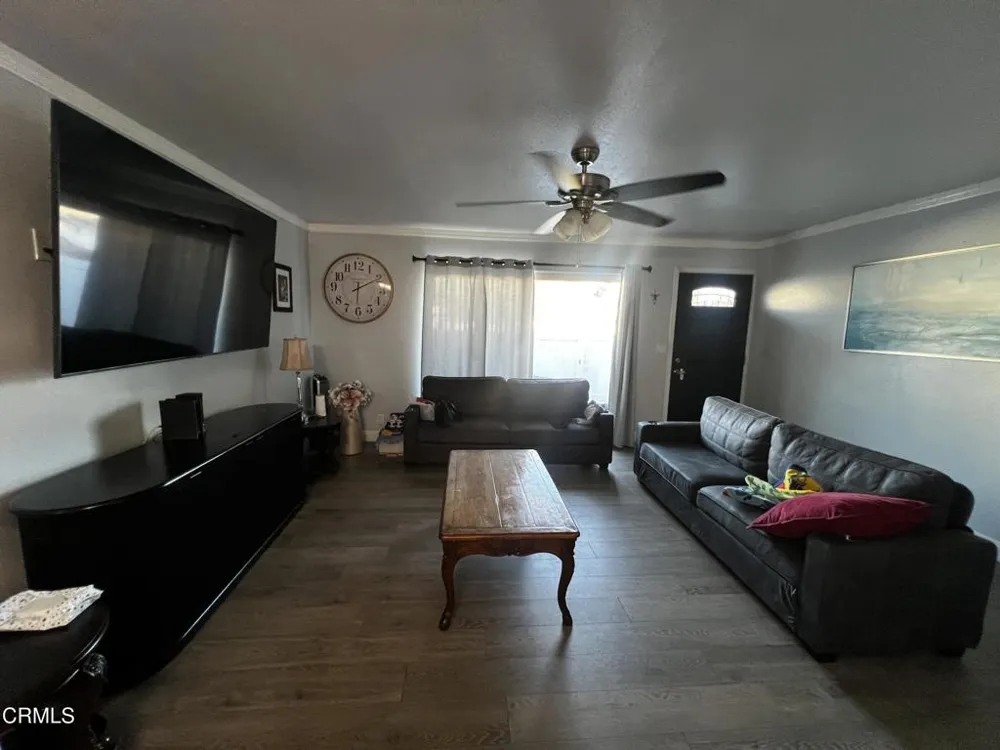 1237 Miramar Walk Oxnard, CA 93035