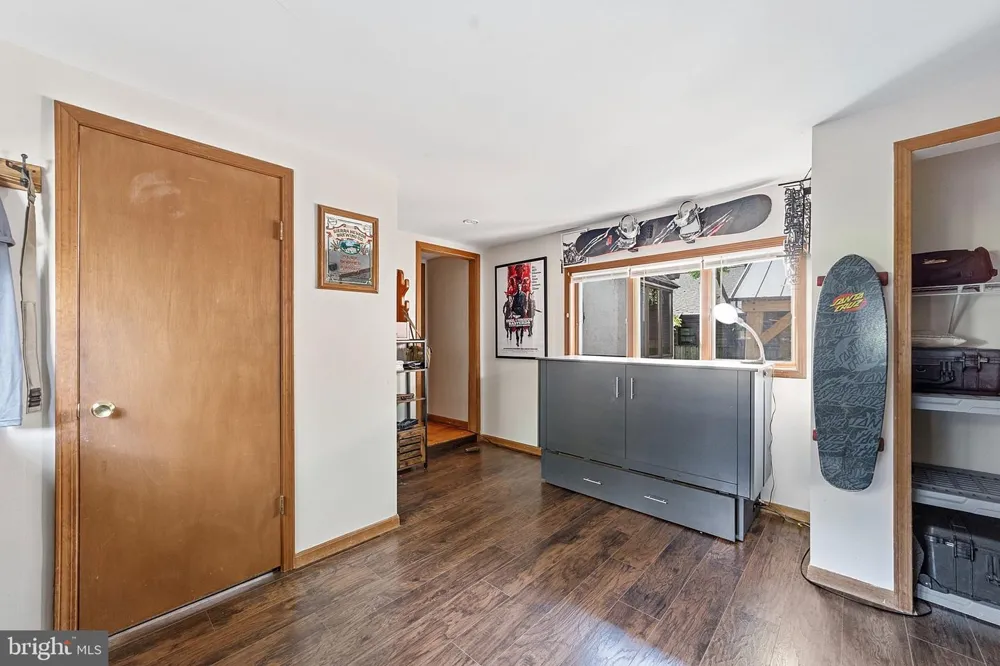 32 RANCOCAS BOULEVARD Mount Laurel, NJ 08054