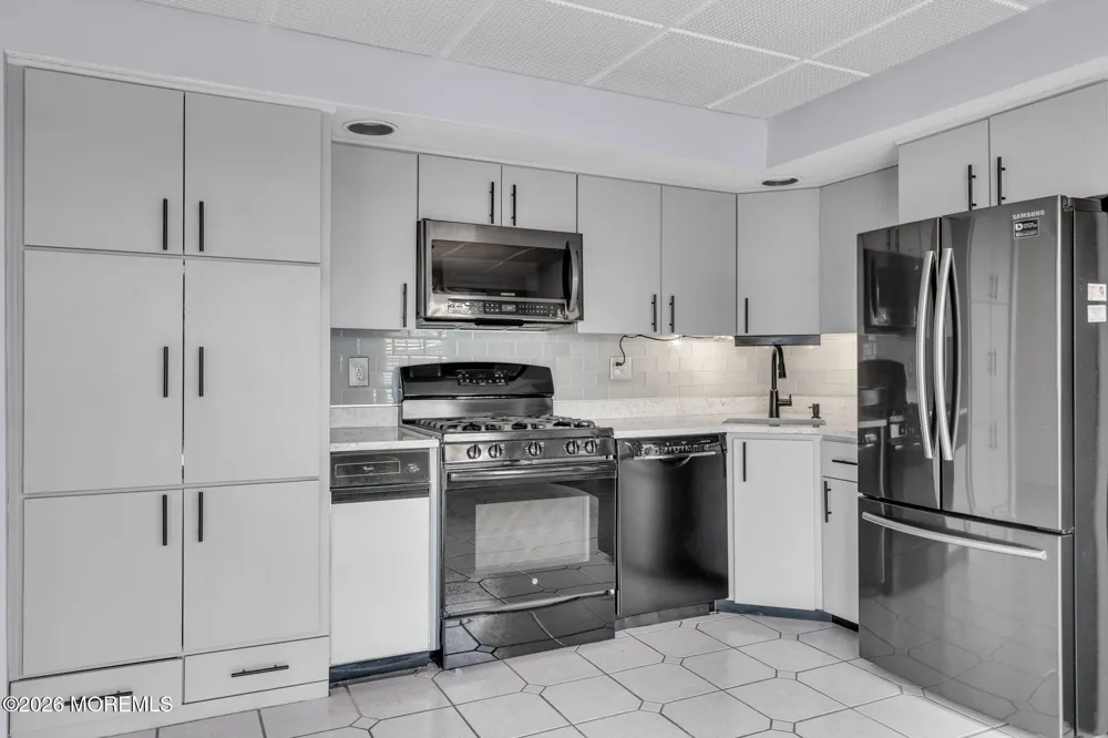 349 Harbor View Way Forked River, NJ 08731