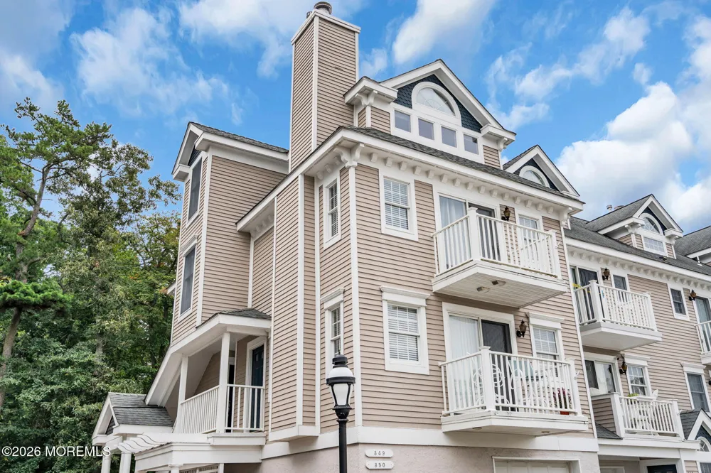 349 Harbor View Way Forked River, NJ 08731