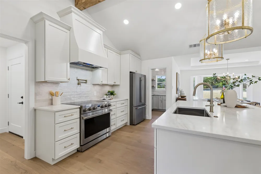 131 Oak Grove Circle Double Oak, TX 75077