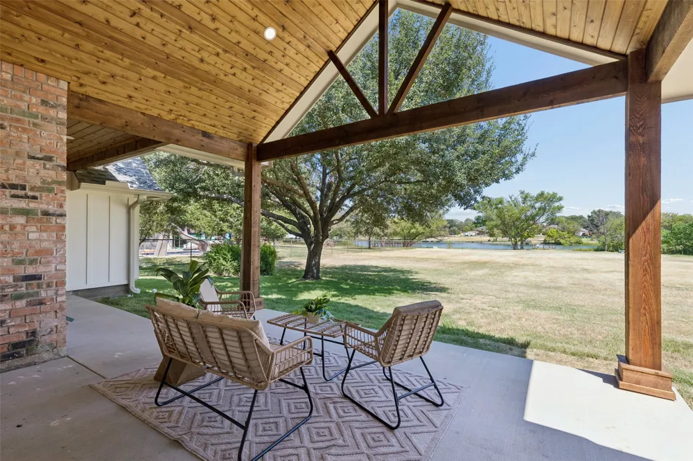 131 Oak Grove Circle Double Oak, TX 75077