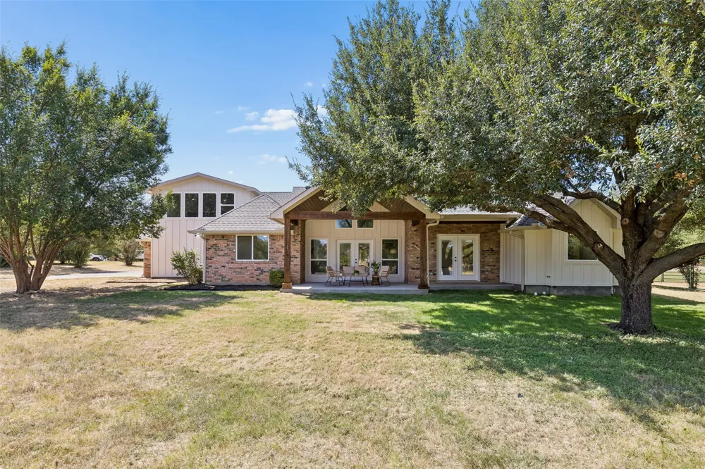 131 Oak Grove Circle Double Oak, TX 75077