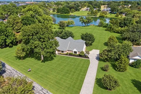 131 Oak Grove Circle