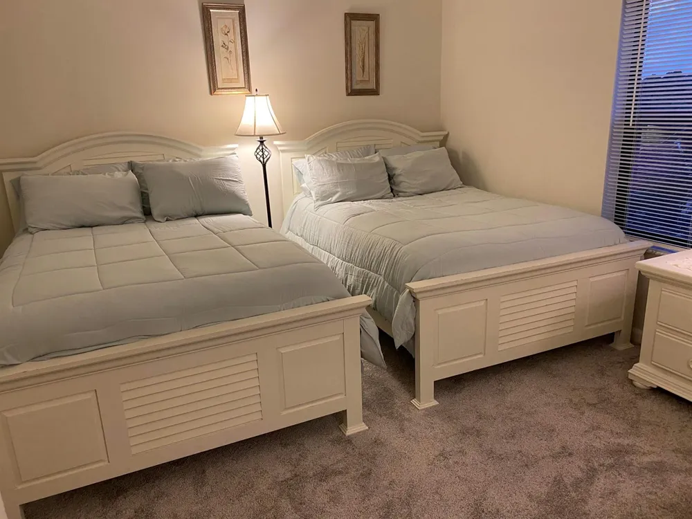 200 UNO LAGO DRIVE #405 Juno Beach, FL 33408