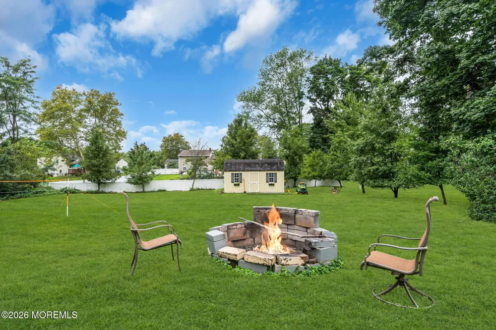 20 Fairfield Drive Tinton Falls, NJ 07724