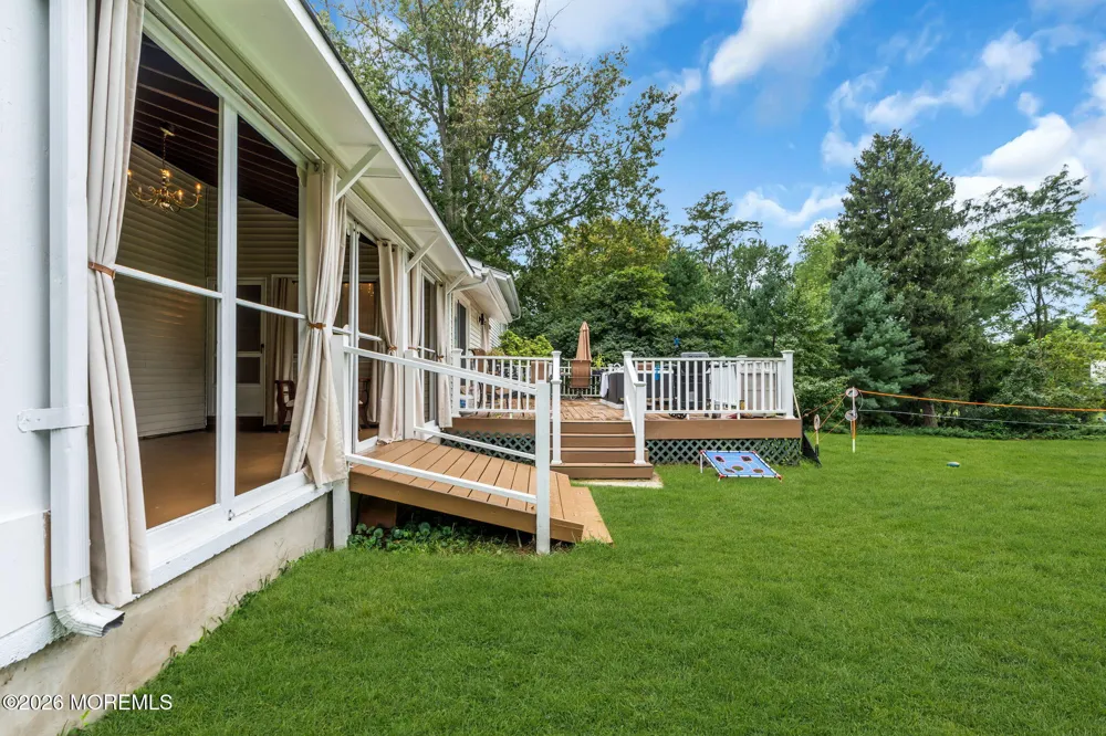 20 Fairfield Drive Tinton Falls, NJ 07724