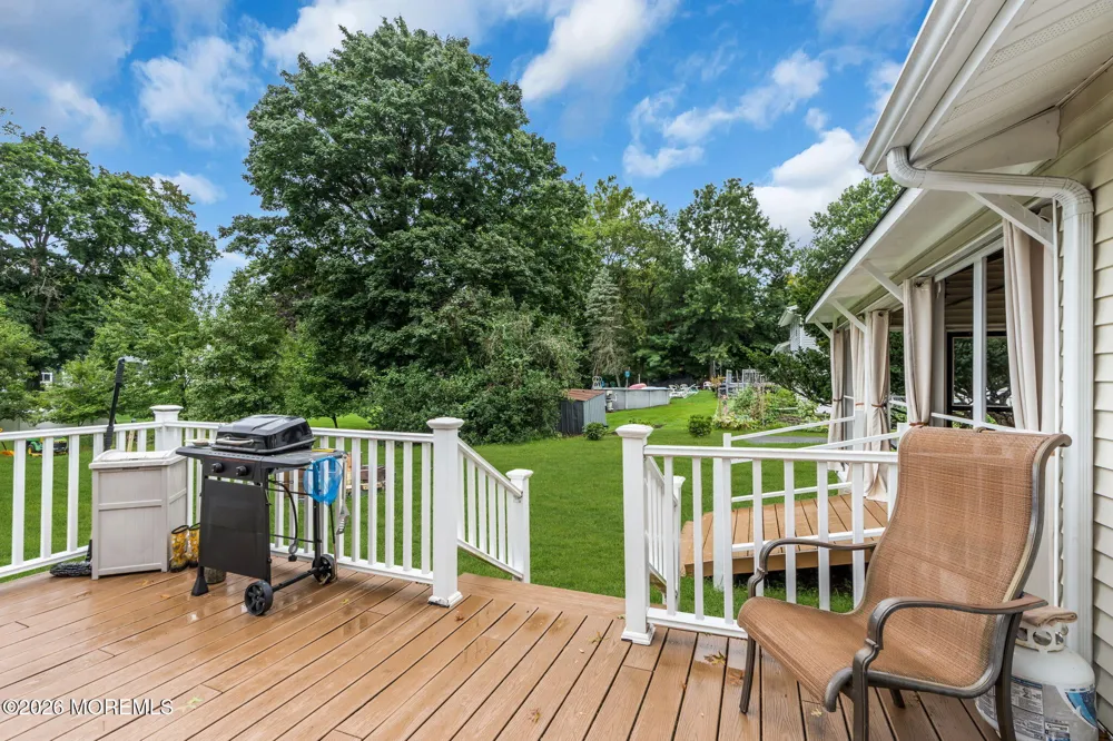 20 Fairfield Drive Tinton Falls, NJ 07724