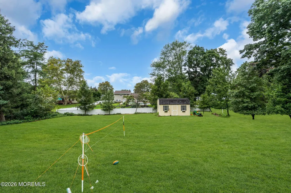 20 Fairfield Drive Tinton Falls, NJ 07724