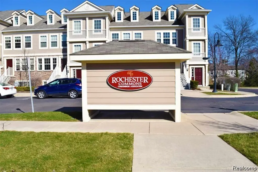 1091 Beaver Run Run Troy City, MI 48083