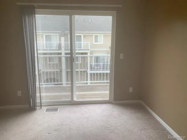 1091 Beaver Run Run Troy City, MI 48083