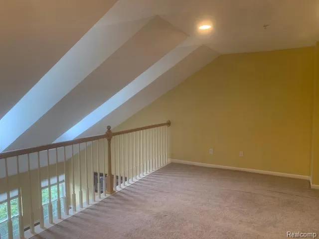 1091 Beaver Run Run Troy City, MI 48083