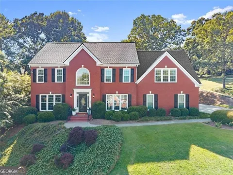 1255 Wincrest CT NW