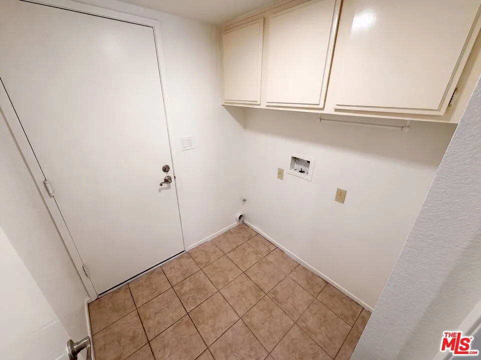 24435 Nan Court Diamond Bar, CA 91765