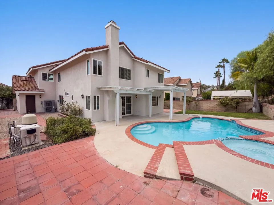 24435 Nan Court Diamond Bar, CA 91765