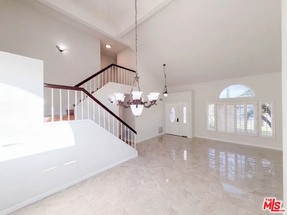 24435 Nan Court Diamond Bar, CA 91765