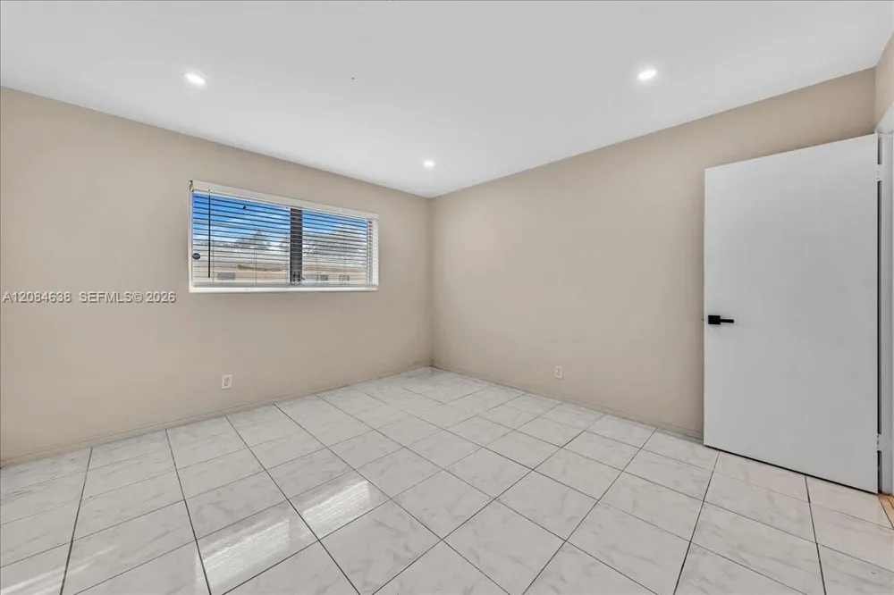707 S 19th Ave #9 Hollywood, FL 33020