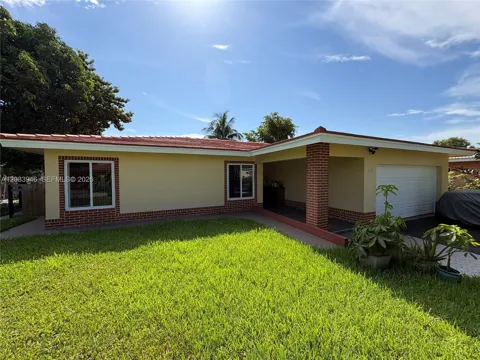8250 NW 66th Ter