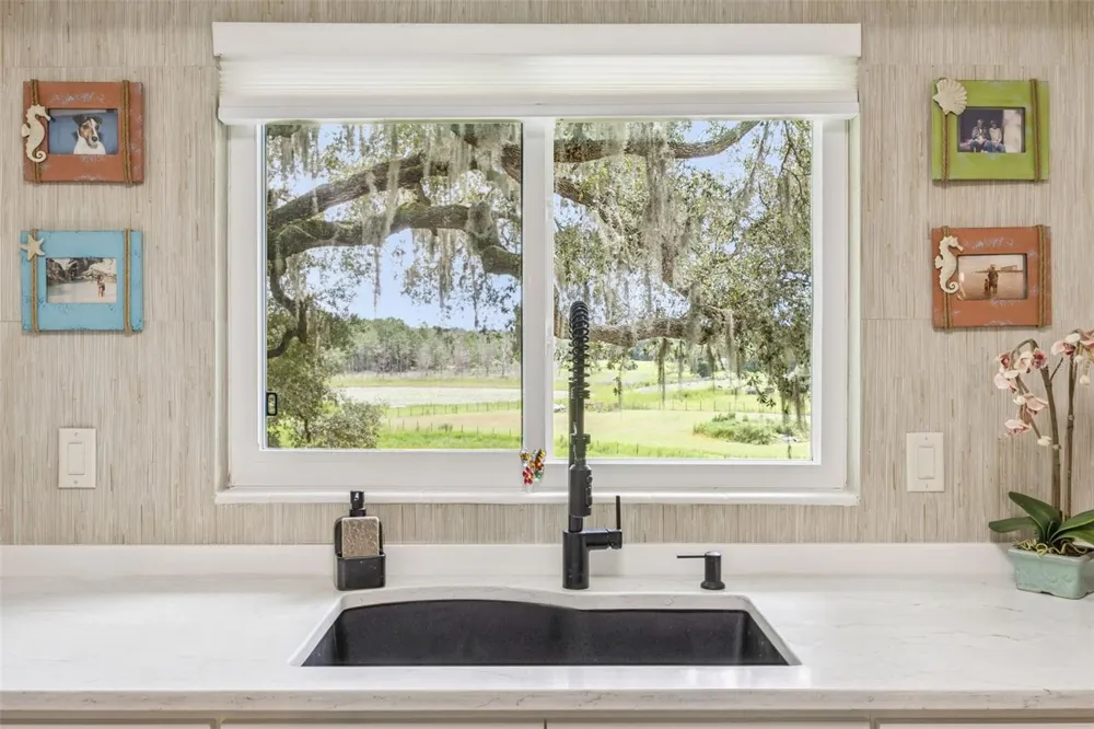1476 SPRING LAKE ROAD Fruitland Park, FL 34731