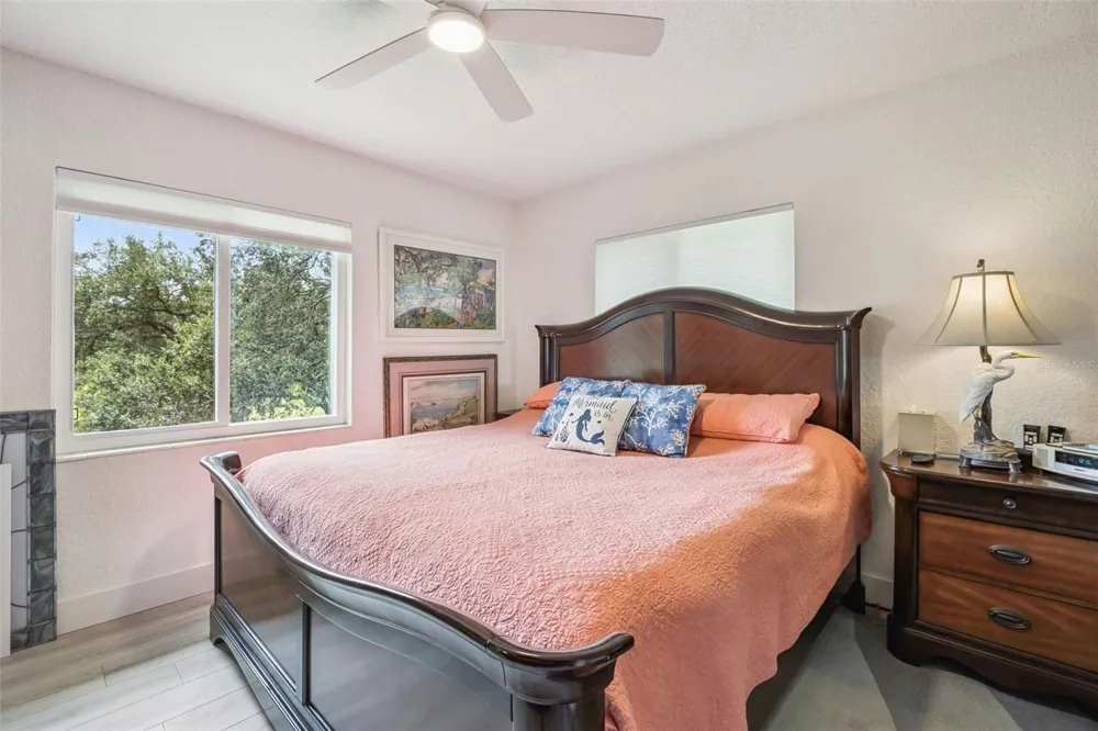 1476 SPRING LAKE ROAD Fruitland Park, FL 34731