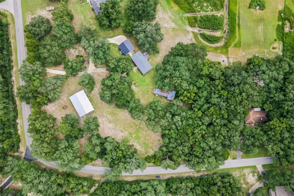 1476 SPRING LAKE ROAD Fruitland Park, FL 34731