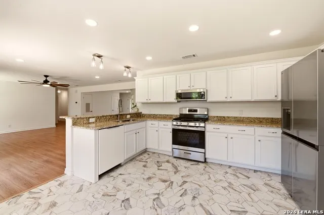 30303 DEERFIELD TER Bulverde, TX 78163