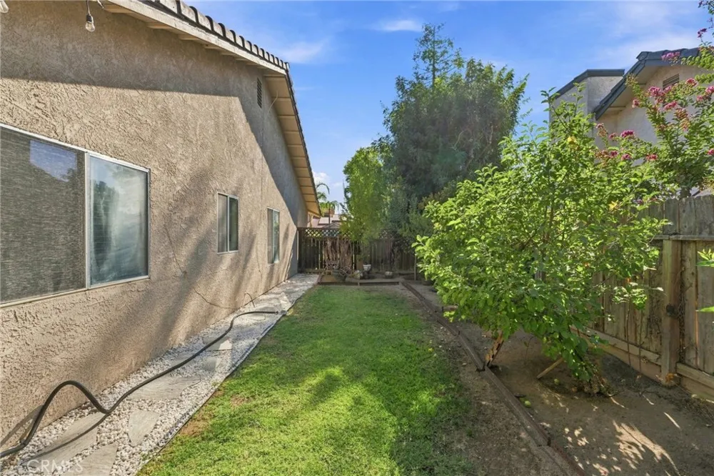 2670 Bliss Clovis, CA 93611