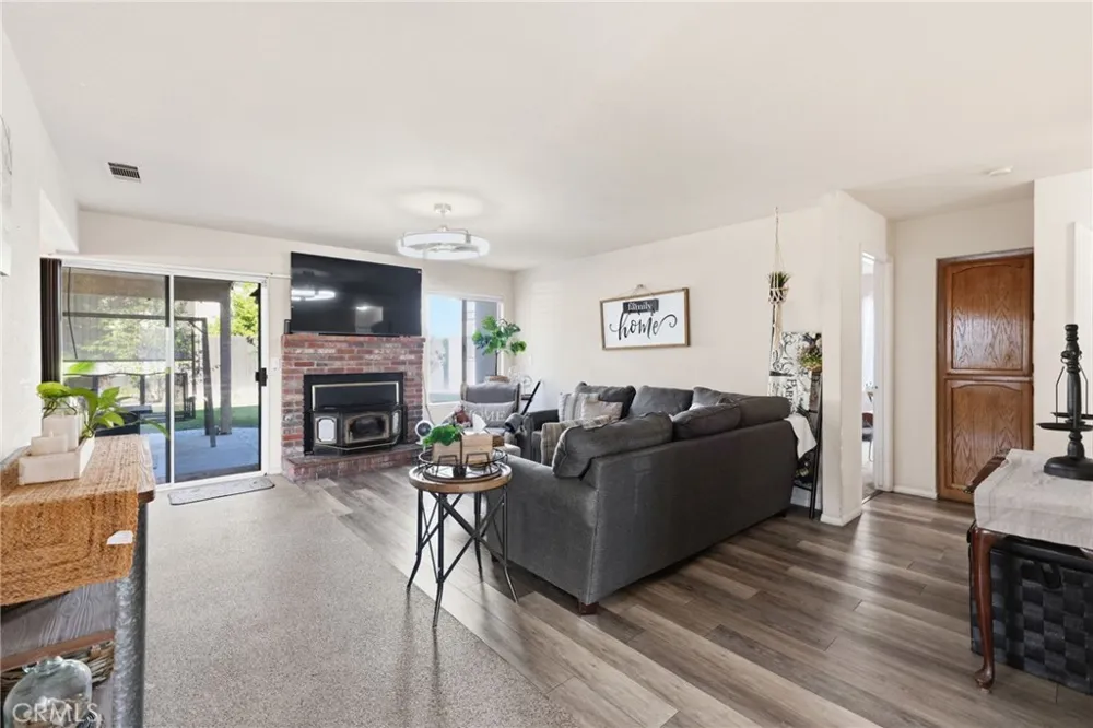 2670 Bliss Clovis, CA 93611