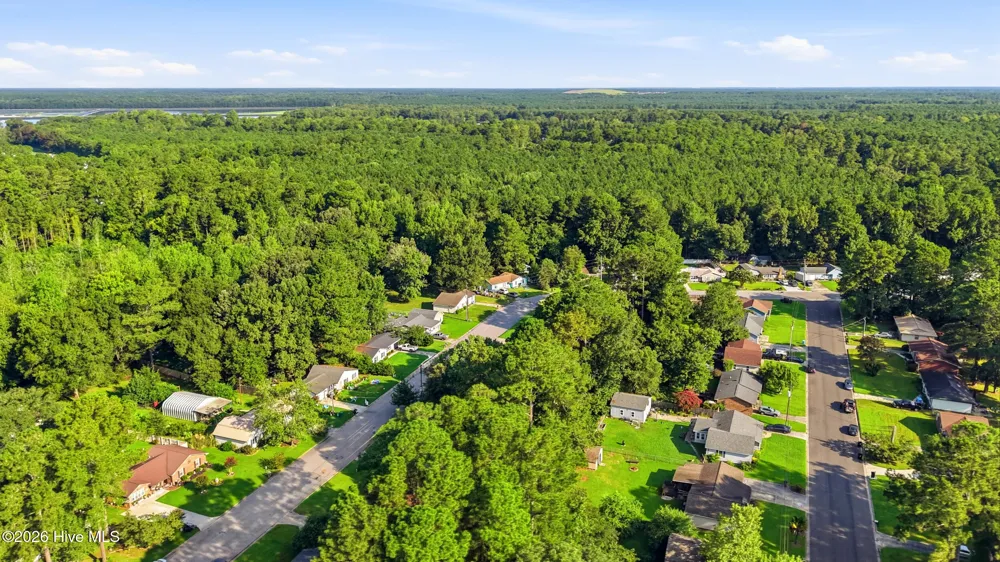 528 Oci Drive Jacksonville, NC 28540