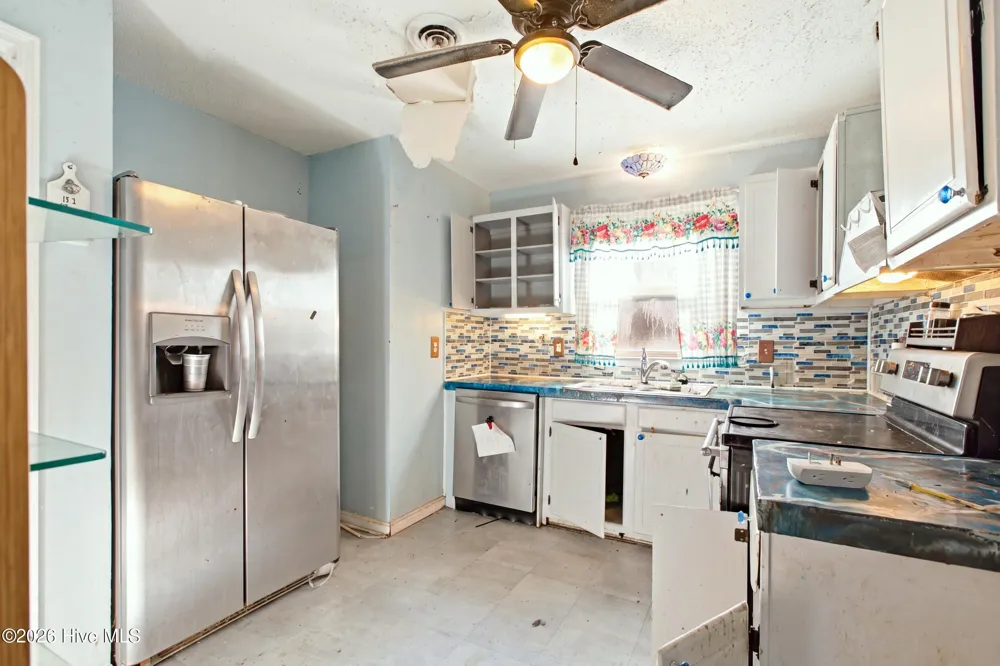 528 Oci Drive Jacksonville, NC 28540