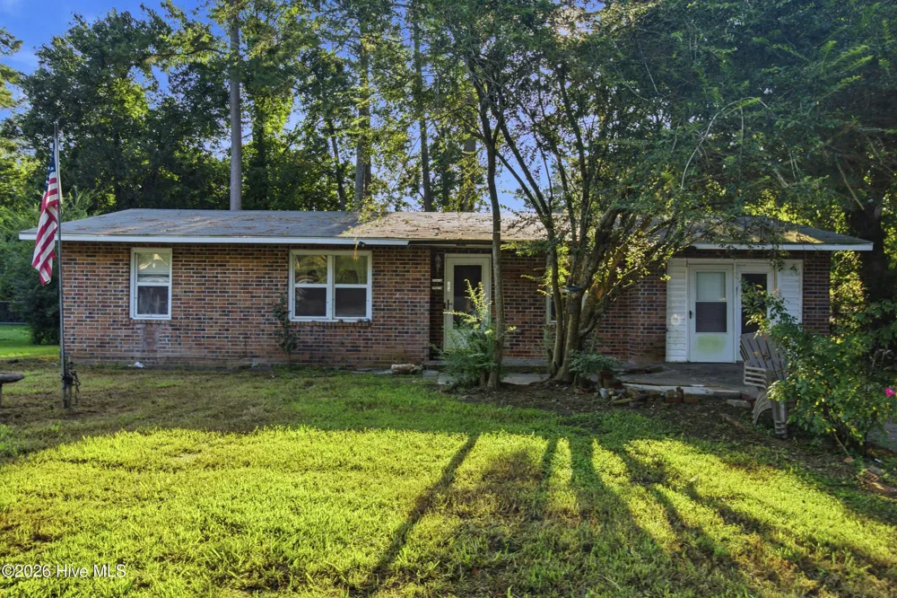 528 Oci Drive Jacksonville, NC 28540