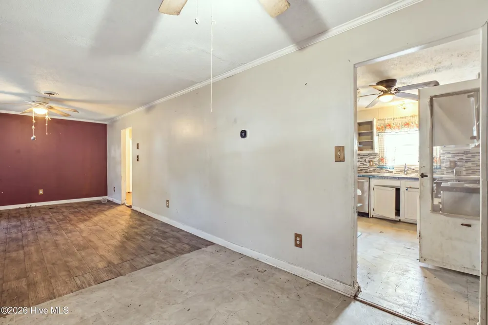 528 Oci Drive Jacksonville, NC 28540