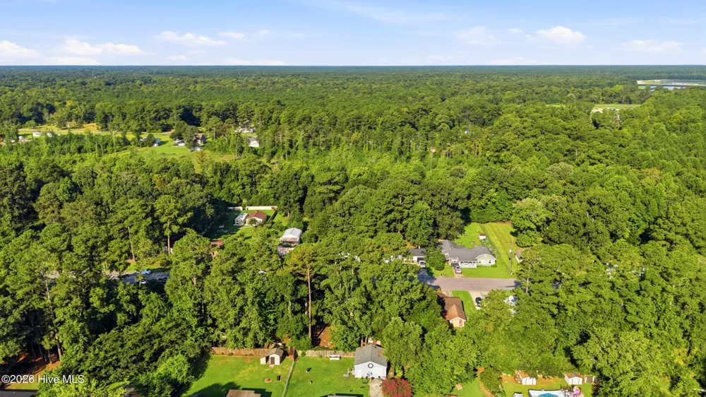 528 Oci Drive Jacksonville, NC 28540
